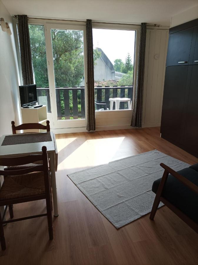 Ferienwohnung Studio Tout Confort Au Bord Du Lac D'Estey Dax Exterior foto