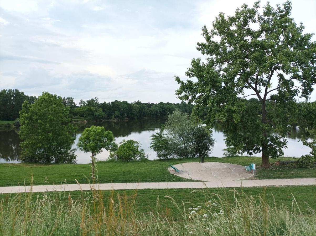 Ferienwohnung Studio Tout Confort Au Bord Du Lac D'Estey Dax Exterior foto