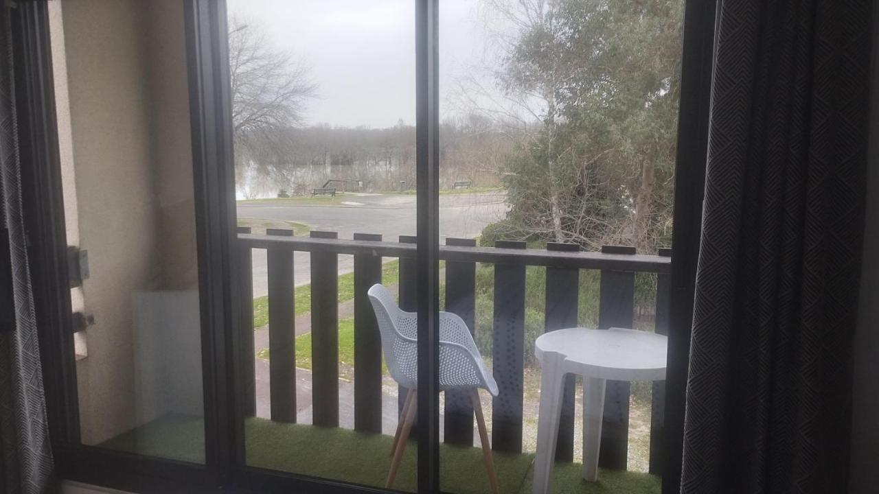 Ferienwohnung Studio Tout Confort Au Bord Du Lac D'Estey Dax Exterior foto